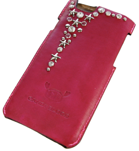 赤い革の星型スタッズiPhoneケース